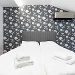Appartamento Urban Five #5 - Stylish One-bedroom With Kitchen & Parking Veliko Tărnovo