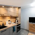 Urban Five #5 - Stylish One-bedroom With Kitchen & Parking Veliko Tărnovo