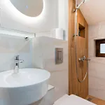 Appartamento Urban Five #5 - Stylish One-bedroom With Kitchen & Parking Veliko Tărnovo
