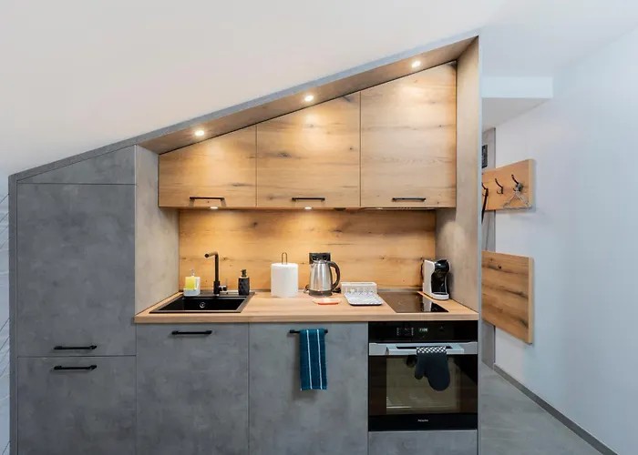 Urban Five #5 - Stylish One-bedroom With Kitchen & Parking Veliko Tarnovo