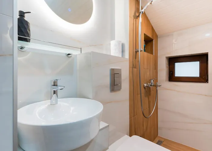 Apartment Urban Five #5 - Stylish One-bedroom With Kitchen & Parking Veliko Tarnovo